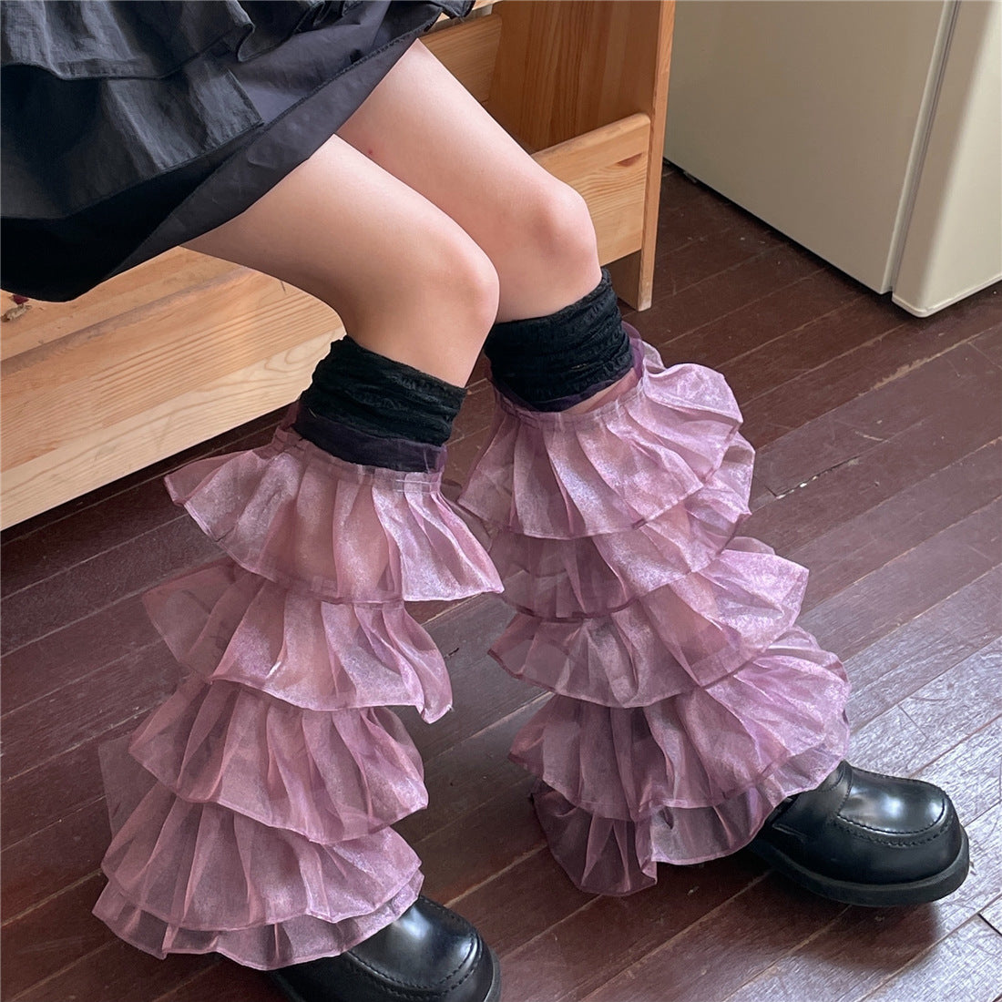 Y2K Aesthetic Lace-Trimmed Leg Warmers for Trendy Style