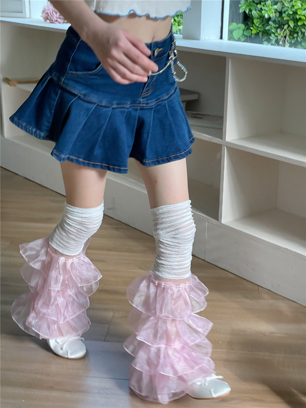 Y2K Aesthetic Lace-Trimmed Leg Warmers for Trendy Style